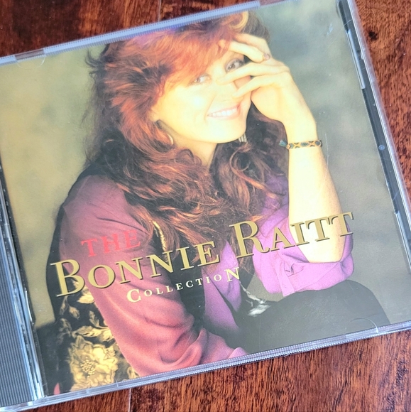 2 Bonnie Raitt CDs The Bonnie Raitt Collection 1990 & Luck of the Draw 1991 - Picture 2 of 13